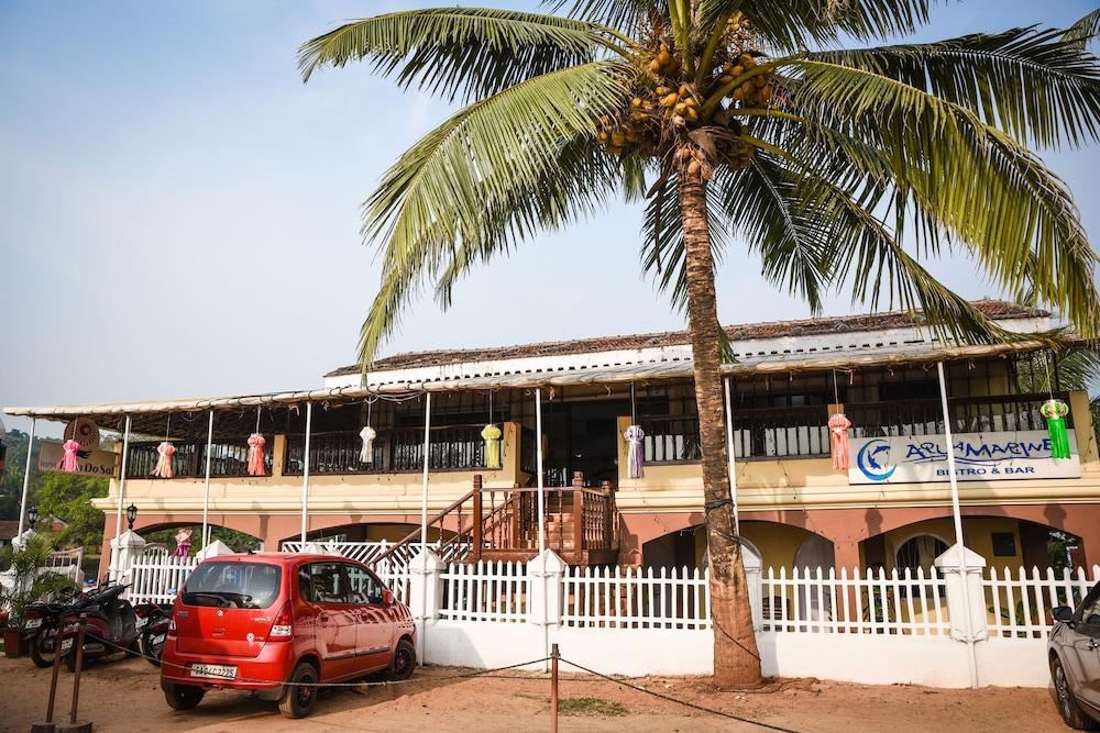 Baia Do Sol - Beach Boutique Бага Екстериор снимка
